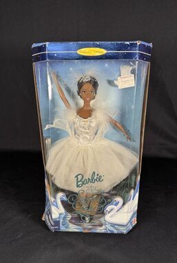 Barbie as the Snow Queen in Swan Lake African American Mattel 1997 - Open Box